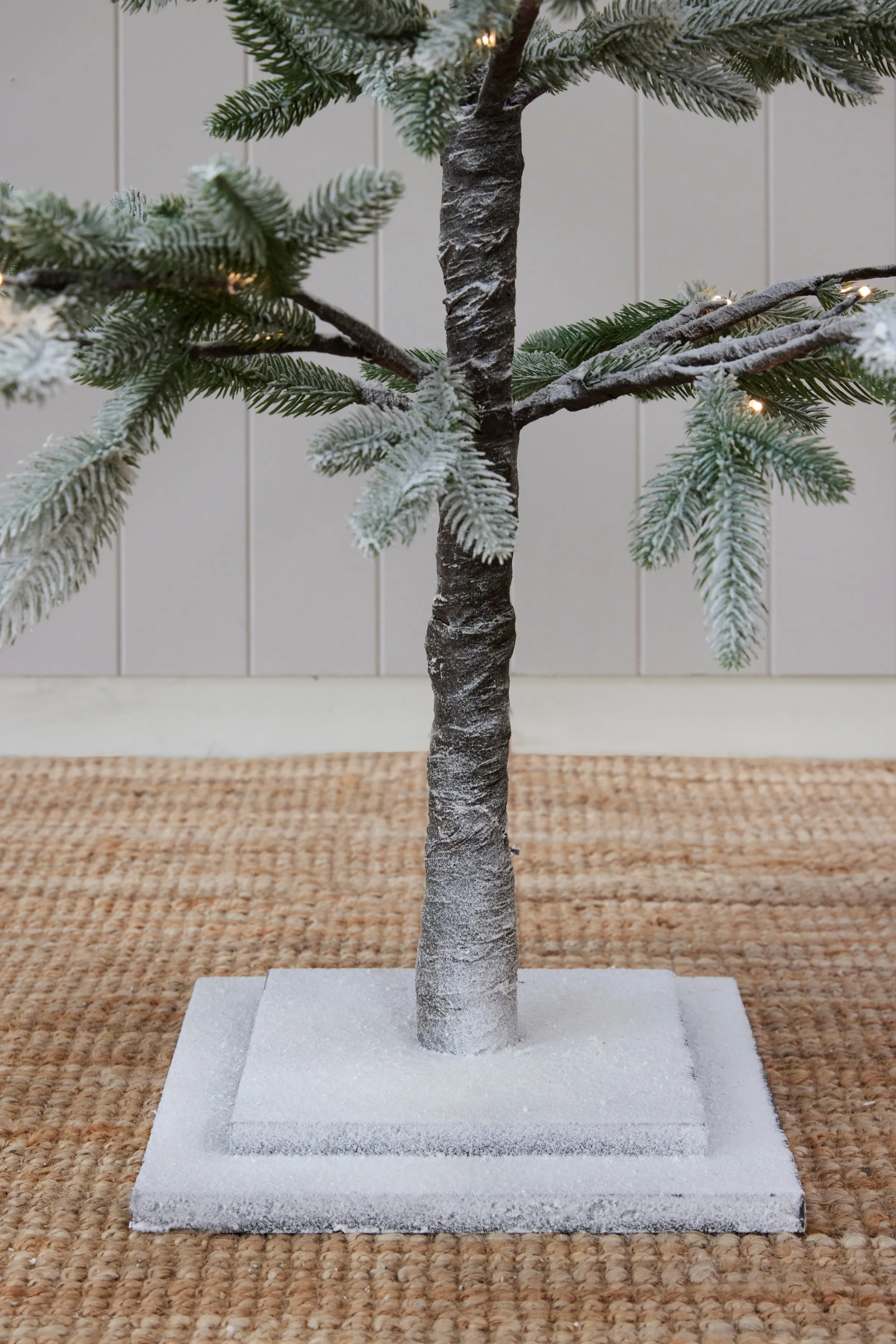 150 Cm Led Snowy Spruce Tree