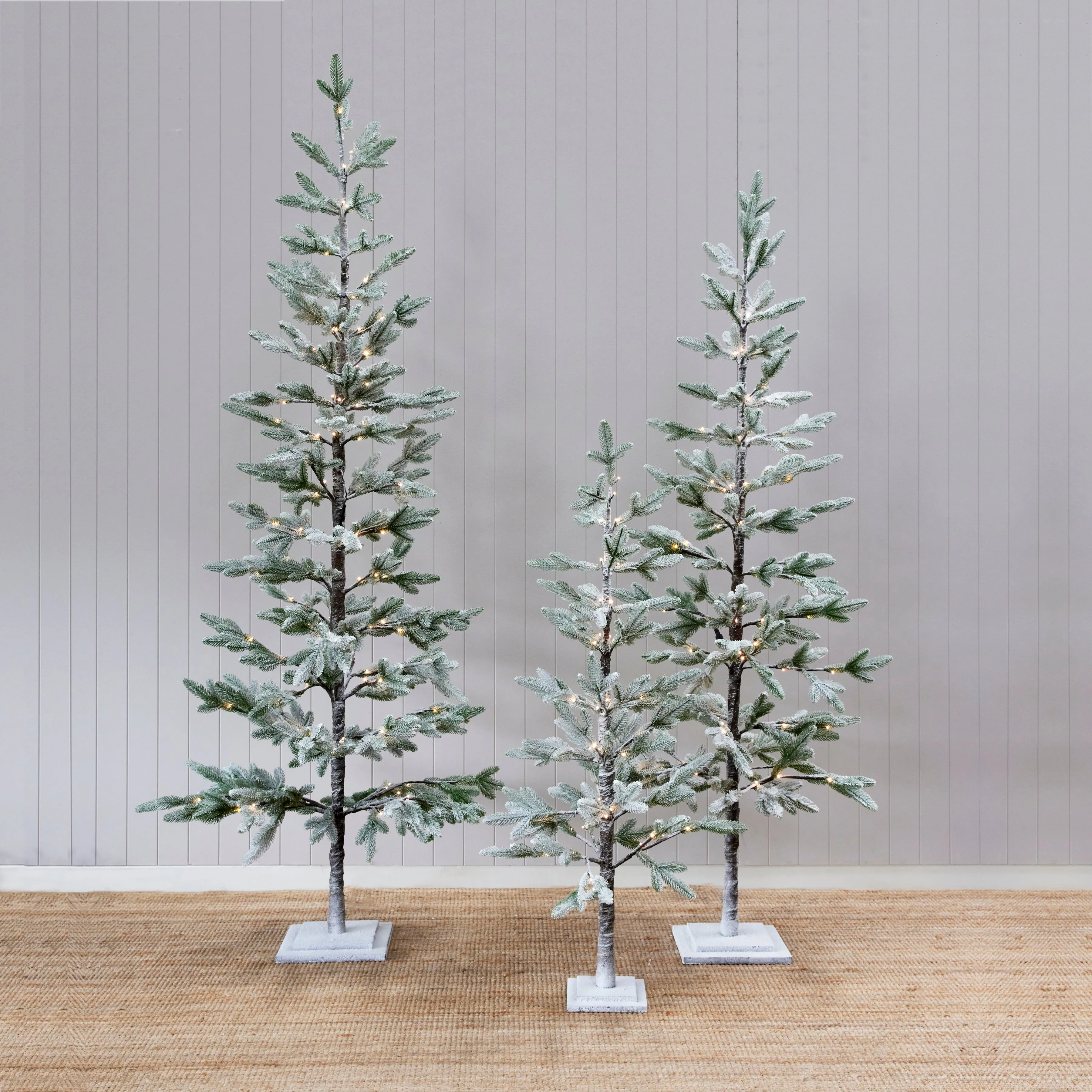 150 Cm Led Snowy Spruce Tree