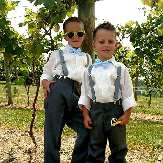 BOYS SUSPENDERS
