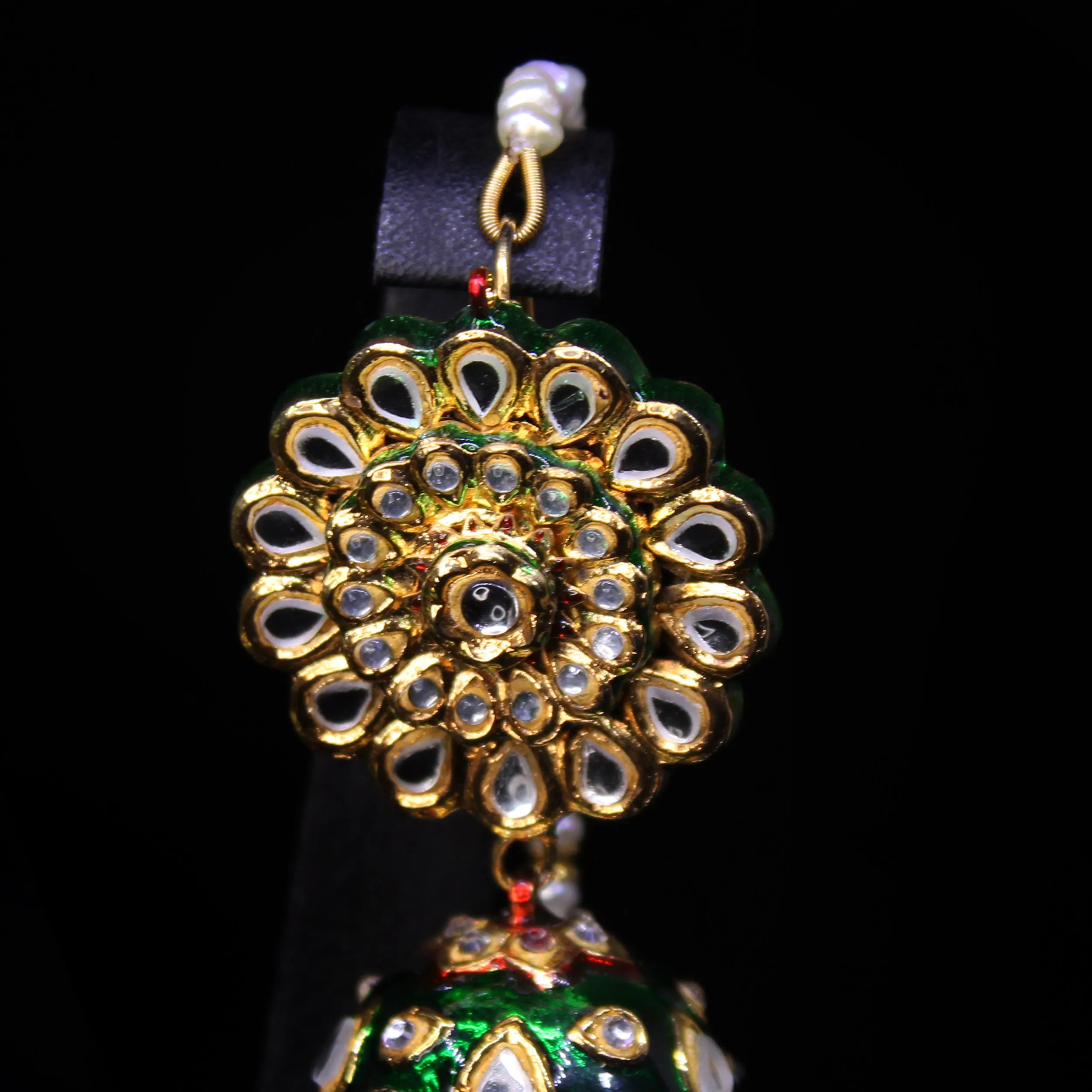 Earring in Pearls and Cubic Zircons