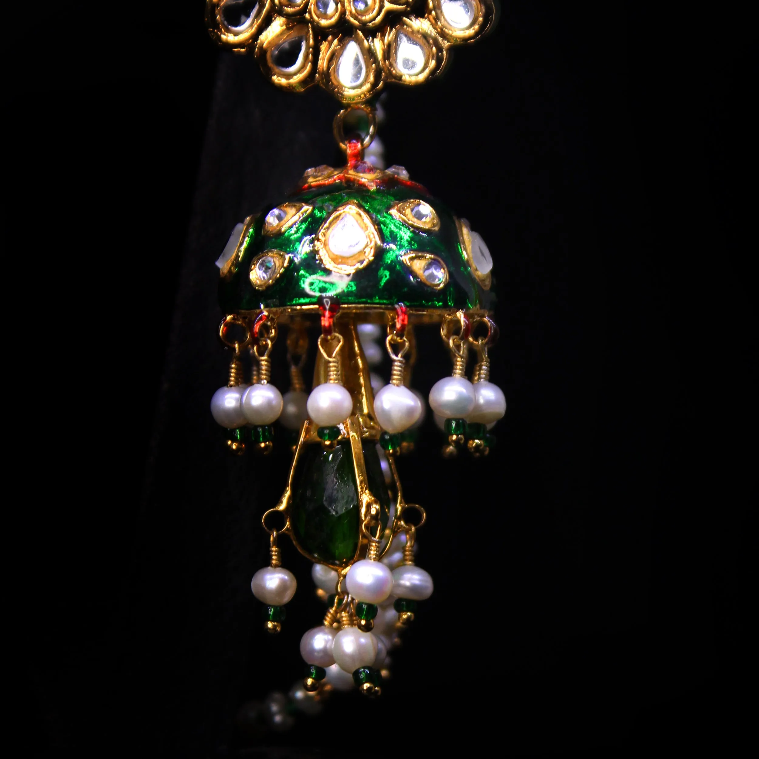 Earring in Pearls and Cubic Zircons
