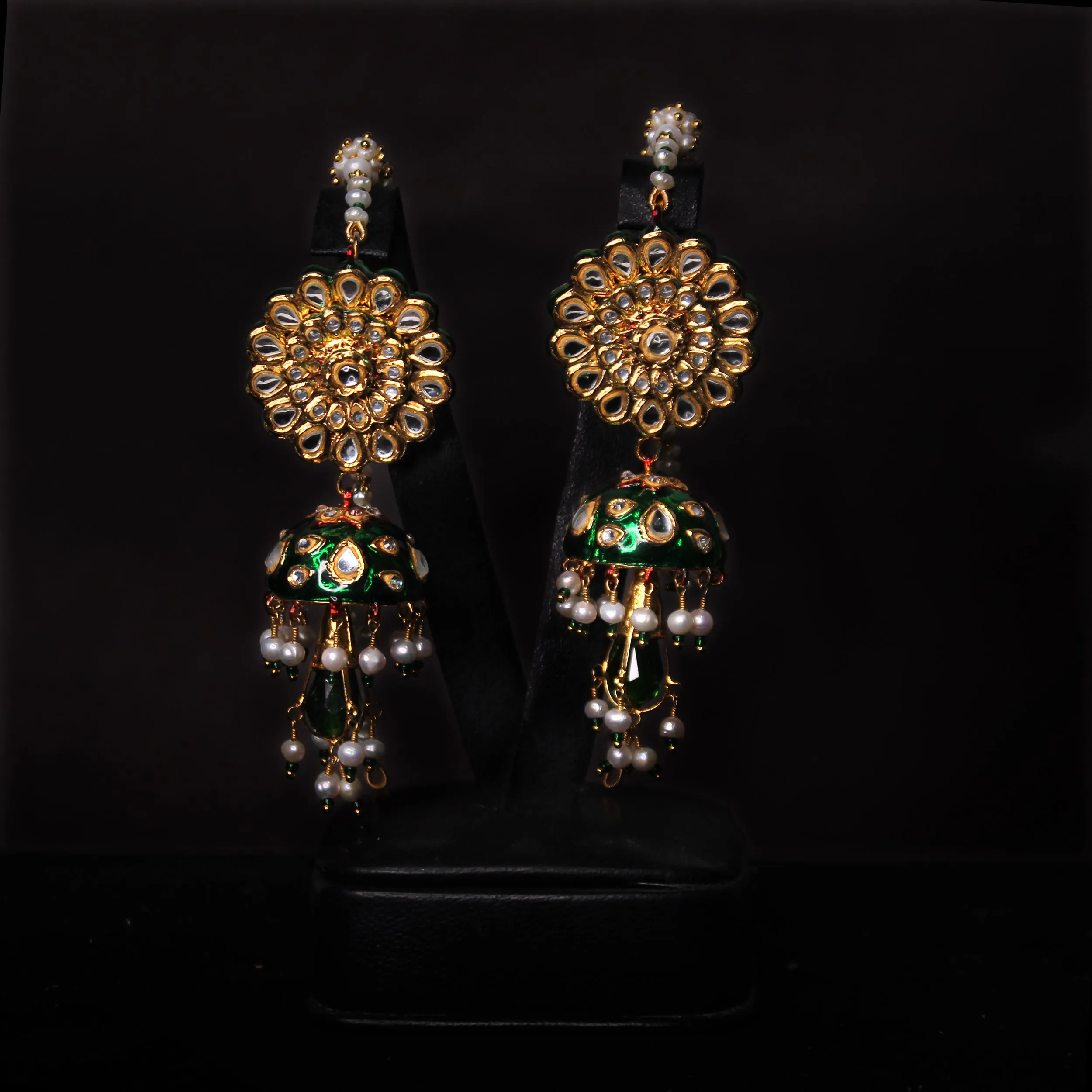 Earring in Pearls and Cubic Zircons