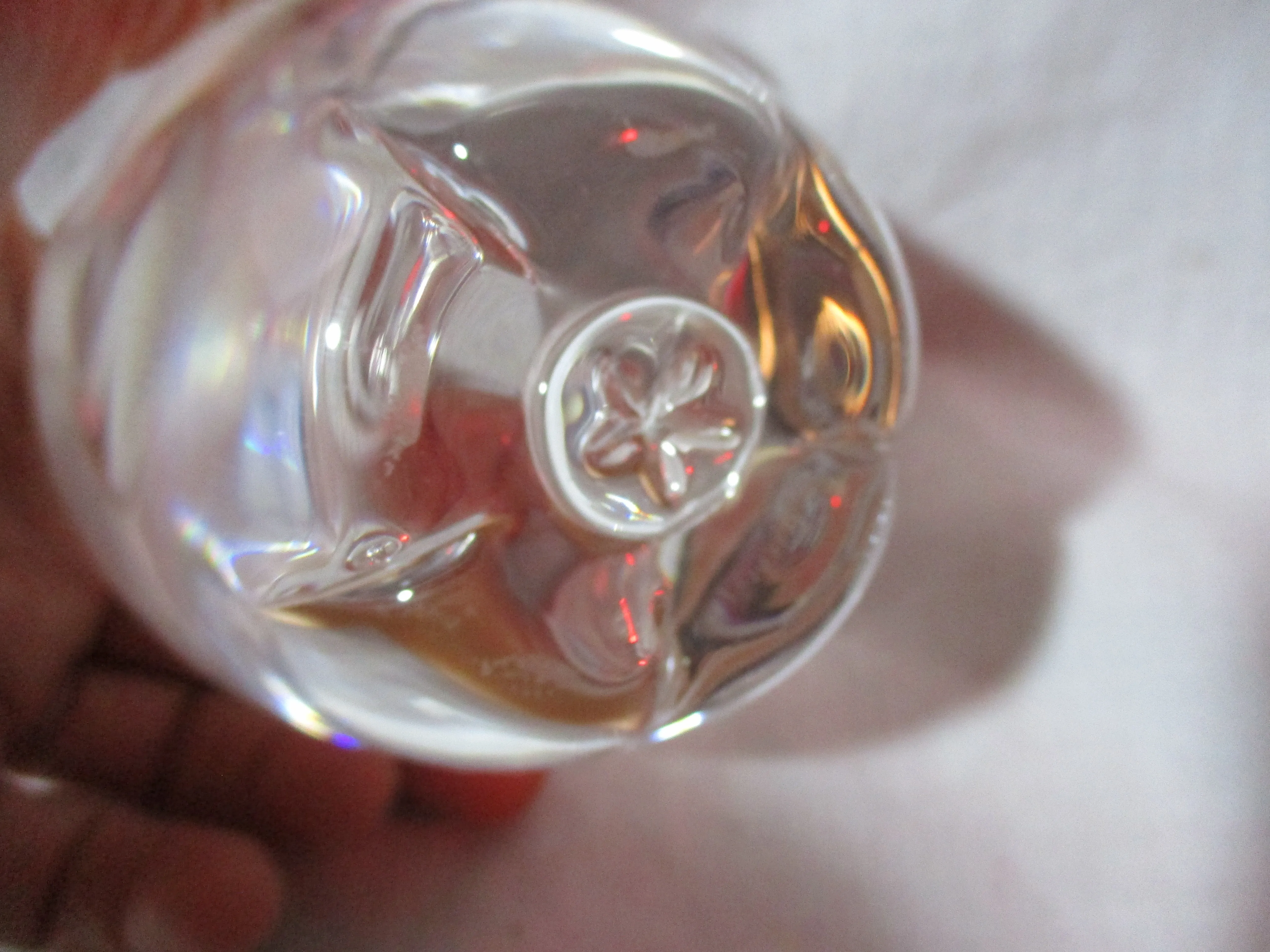 GLASS Studio Art APPLE Paperweight Clear Ornament Sculpture Desk Shelf Decor