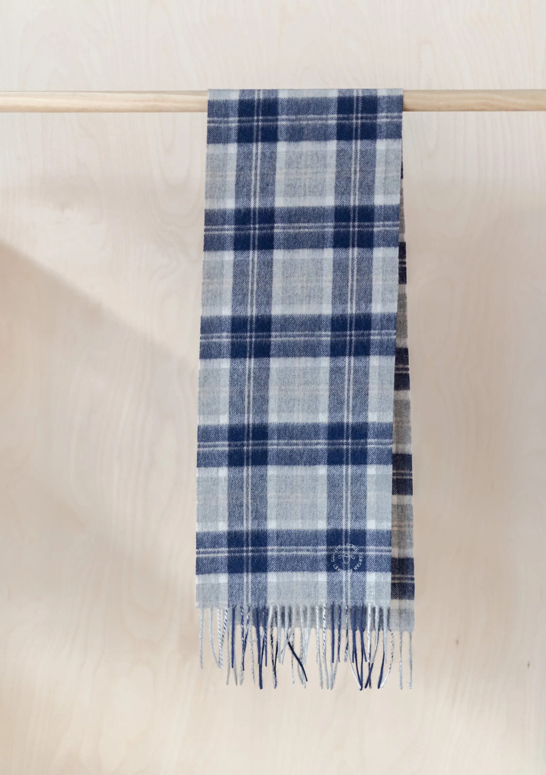 Lambswool Kids Scarf in Bannockbane Silver Tartan