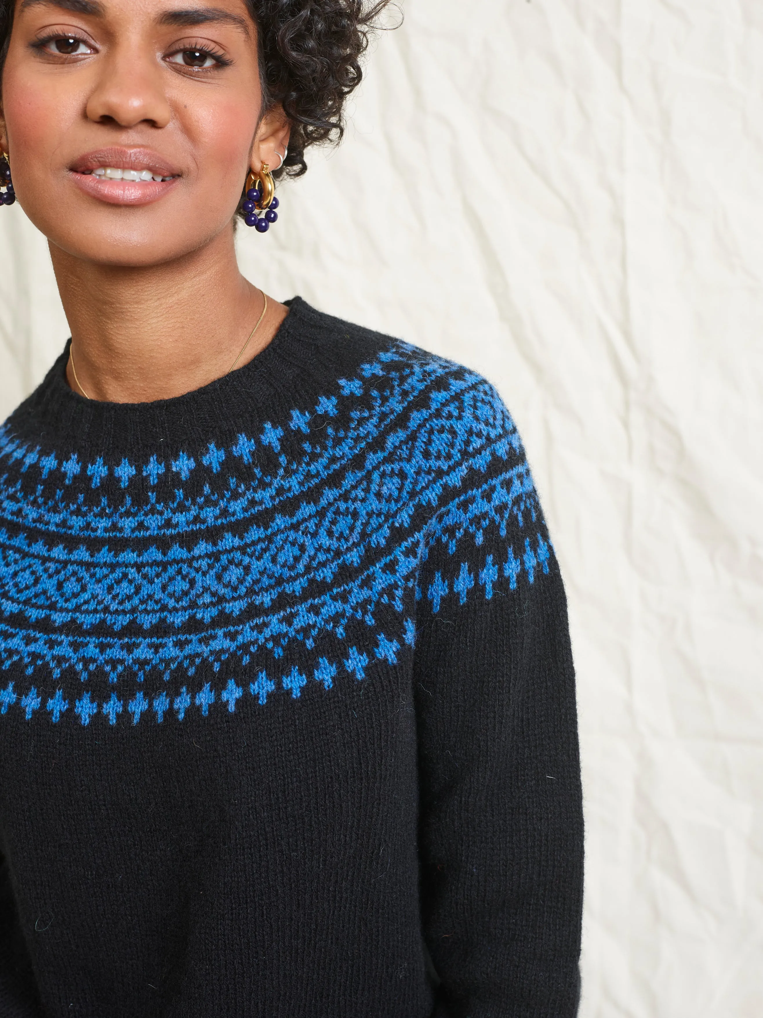 Lowie Black Scottish Handcrafted Snow Jumper - Cozy Winter Knitwear