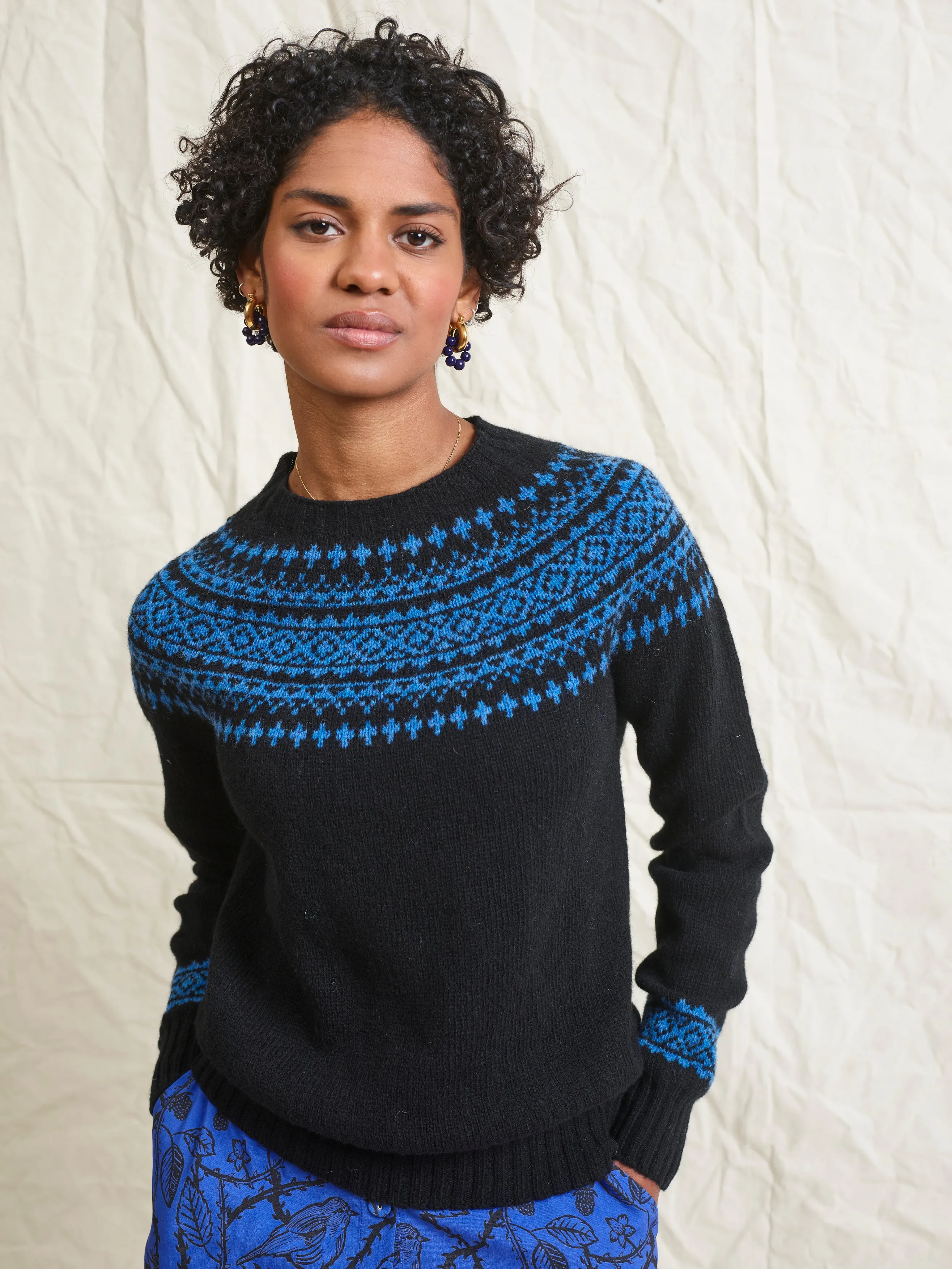 Lowie Black Scottish Handcrafted Snow Jumper - Cozy Winter Knitwear