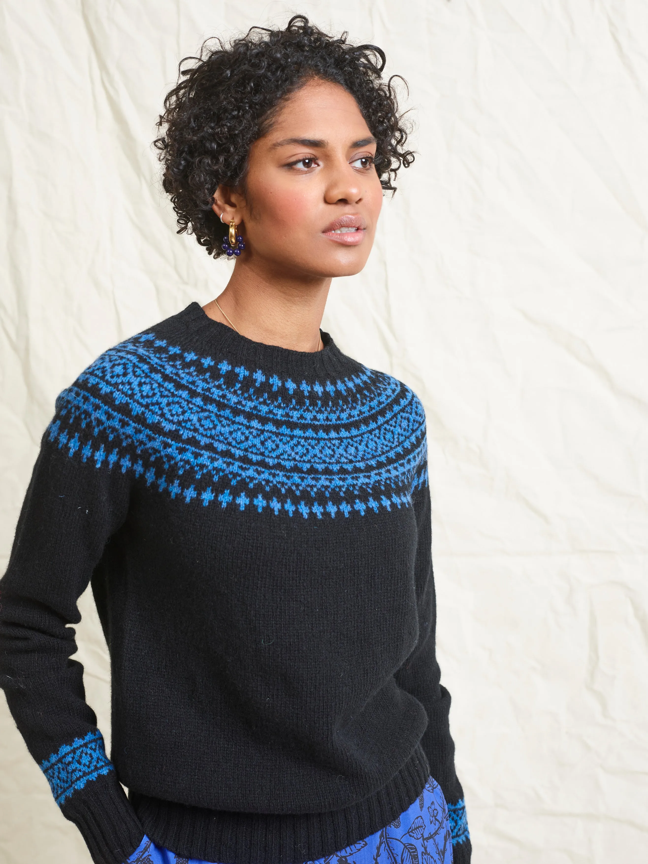 Lowie Black Scottish Handcrafted Snow Jumper - Cozy Winter Knitwear