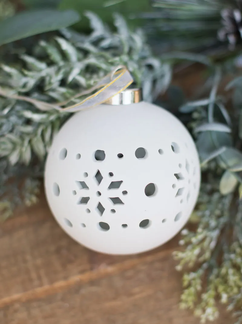 Porcelain Pattern Ornament - White Matte