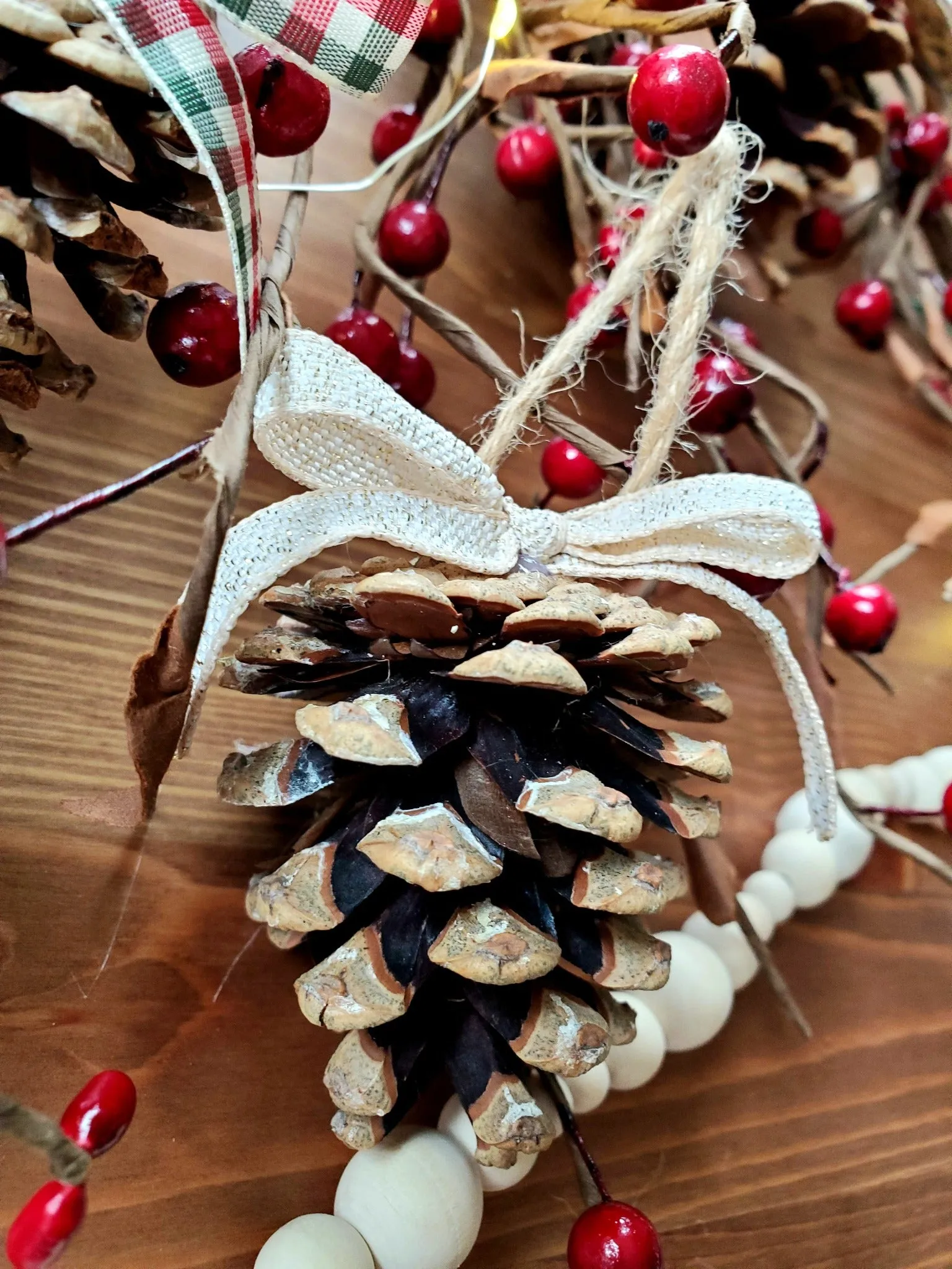Unique Handcrafted Single Pine Cone Ornament - Perfect for Christmas Decorations and Home Decor