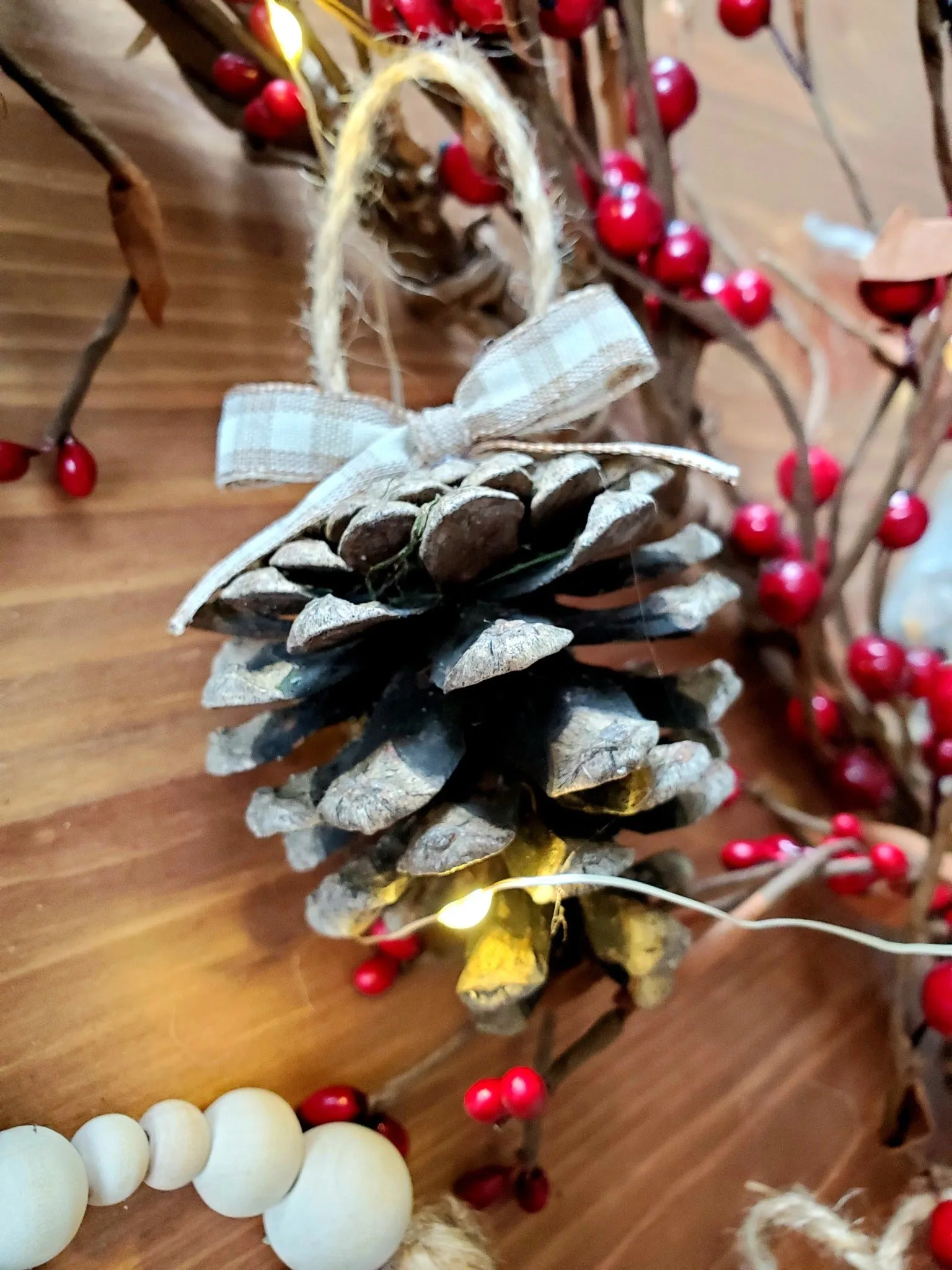 Unique Handcrafted Single Pine Cone Ornament - Perfect for Christmas Decorations and Home Decor